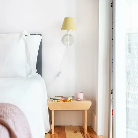 Apartamento Altido Chic 1br Apt With Balcony Close By Graca Viewpoint And Tram Stops Lisboa