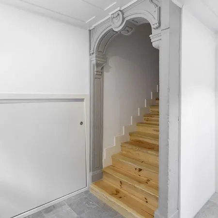 Altido Chic 1br Apt With Balcony Close By Graca Viewpoint And Tram Stops Apartamento Lisboa